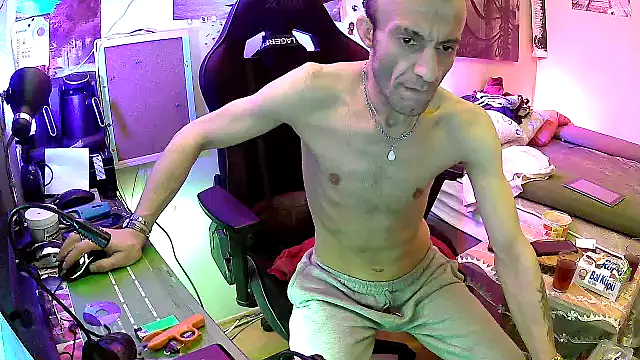 Aktorihann online show from May 2026 06:41:01 AM