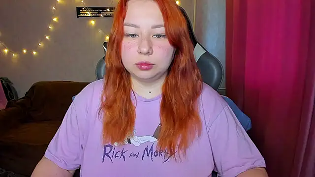 Snapshot of Milafoxxxy chatting on September 2025 06:49:01 AM Milafoxxxy online show from September 2025 06:49:01 AM