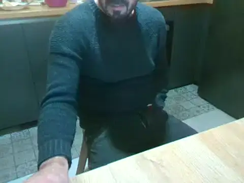 Snapshot of giorgakaci69 chatting on December 2024 08:16:01 PM giorgakaci69 online show from December 2024 08:16:01 PM