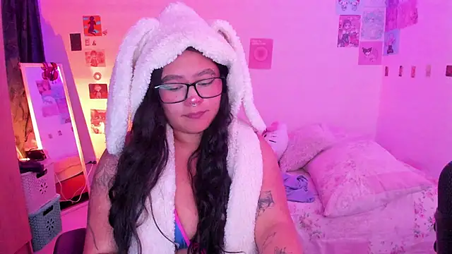 StephaniFox online show from January 2025 05:08:02 AM