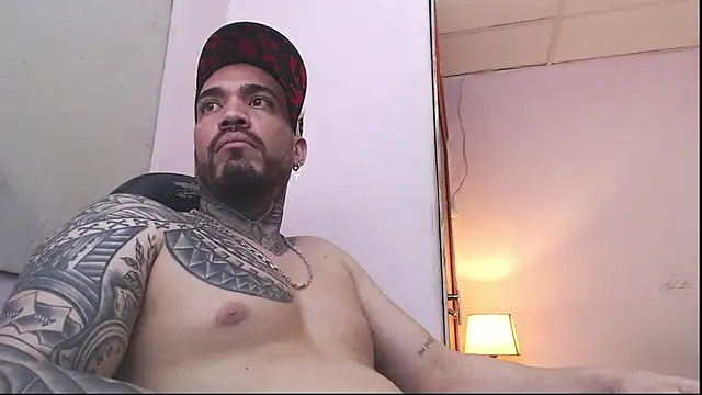Snapshot of Angel_sex_latin chatting on December 2024 07:11:02 AM Angel sex latin online show from December 2024 07:11:02 AM