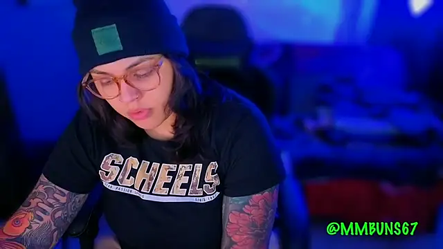 miacanela xo online show from October 2025 03:42:02 AM