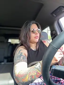 miacanela xo online show from April 2026 08:21:01 PM