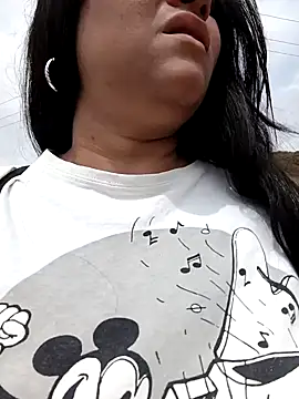 Snapshot of Julieta-tits chatting on February 2025 04:32:02 PM Julieta-tits online show from February 2025 04:32:02 PM