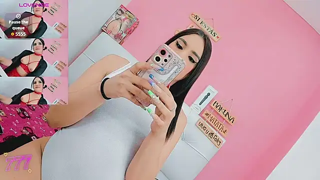 Snapshot of valentina_princess_ chatting on February 2026 04:34:02 AM valentina princess online show from February 2026 04:34:02 AM