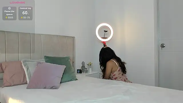 1m megan online show from February 2026 03:22:01 AM