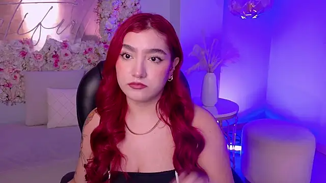 ViolettCastel online show from November 2025 07:13:01 PM