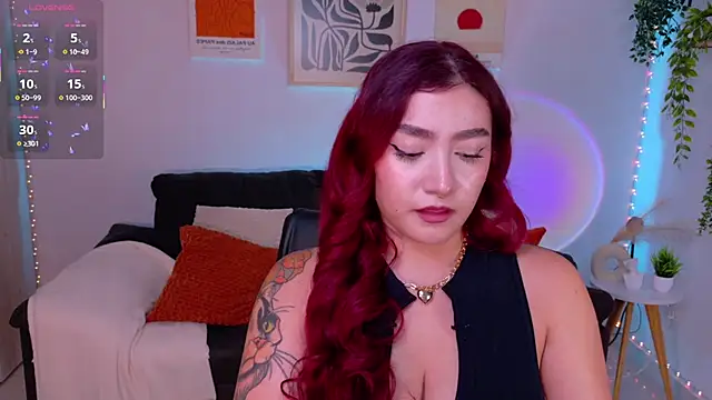 ViolettCastel online show from July 2026 12:32:02 AM