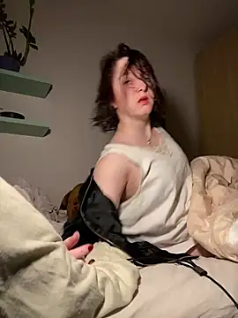 Leontina94 online show from February 2026 08:57:02 PM