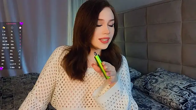 AsteriaHamel online show from March 2025 01:09:02 PM