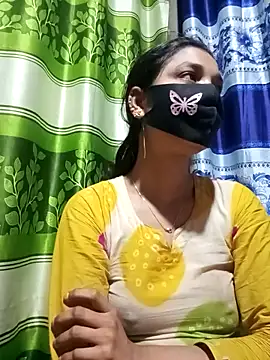 Snapshot of Aruyeshi- chatting on February 2025 05:30:01 AM Aruyeshi- online show from February 2025 05:30:01 AM