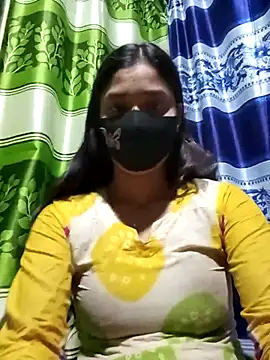 Snapshot of Aruyeshi- chatting on March 2025 04:46:01 AM Aruyeshi- online show from March 2025 04:46:01 AM