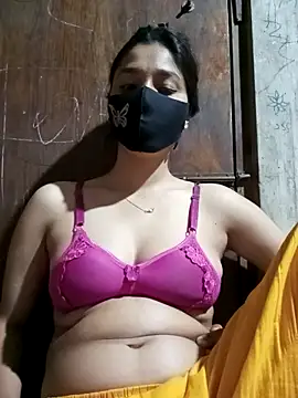 Snapshot of Aruyeshi- chatting on March 2025 01:07:02 PM Aruyeshi- online show from March 2025 01:07:02 PM