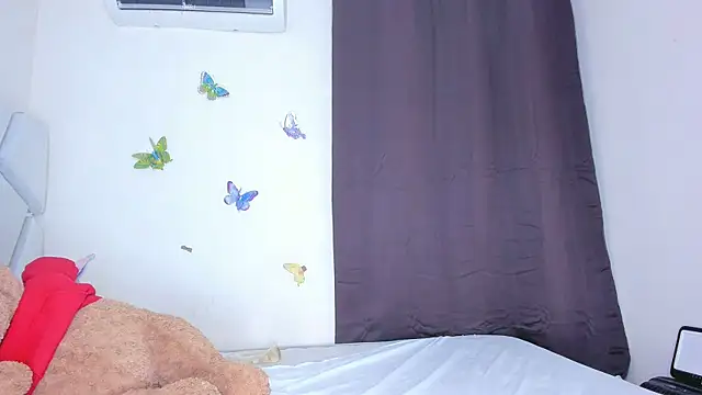 sofiacastillo01 online show from March 2026 06:45:02 PM