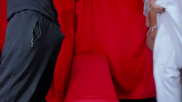 Extreme Team8 online show from February 2025 04:25:02 AM