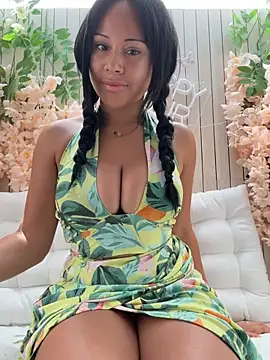 HaileyDiana online show from July 2026 09:11:02 AM
