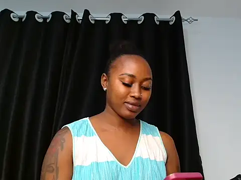 Snapshot of Miss_hot_candy chatting on February 2026 07:24:02 PM Miss hot candy online show from February 2026 07:24:02 PM