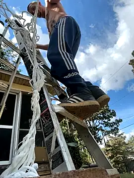 trash4cash online show from October 2025 06:27:01 PM