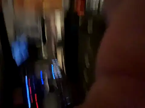 trash4cash online show from November 2025 07:08:01 AM