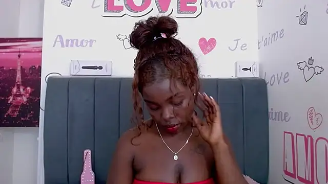 KilyetVera3x online show from February 2025 04:57:01 AM