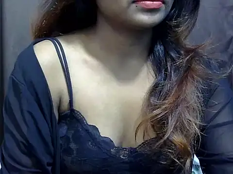 Mayra baby online show from January 2026 05:27:02 PM