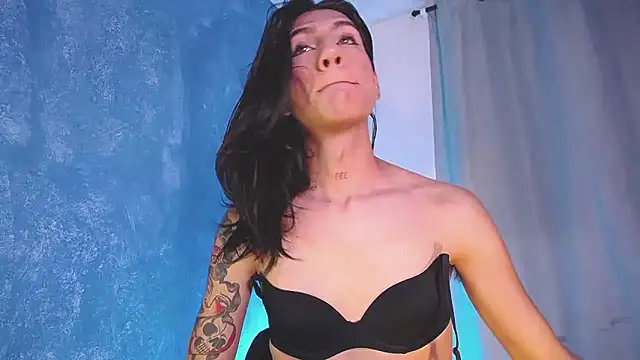 sofiaa grey  online show from January 2025 07:07:02 PM