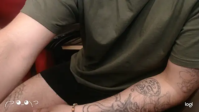 Snapshot of Hellojeremy chatting on February 2026 01:13:02 AM Hellojeremy online show from February 2026 01:13:02 AM