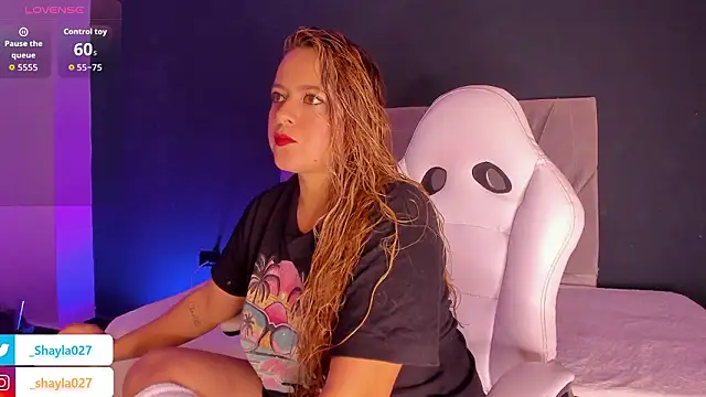 Shayla27 online show from February 2026 01:05:01 PM