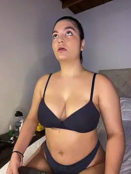 Snapshot of DashaStar chatting on January 2025 10:02:01 PM DashaStar online show from January 2025 10:02:01 PM