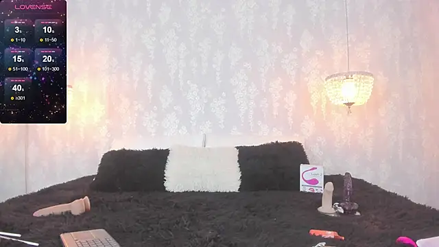 leigh-angels online show from October 2025 10:37:01 PM