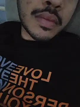 alesssterling online show from April 2026 03:53:01 PM