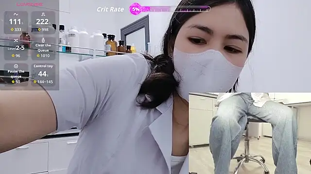 Snapshot of Kathylove_2023 chatting on April 2026 07:05:01 AM Kathylove 2023 online show from April 2026 07:05:01 AM