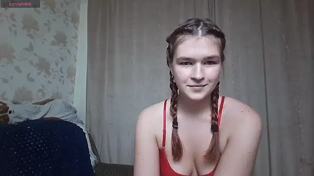 MargoFoxy online show from October 2025 08:22:02 PM