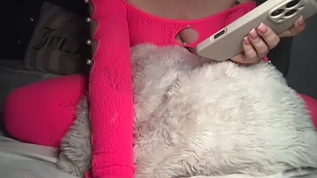 Snapshot of femmefatalebabe chatting on November 2025 03:29:02 AM femmefatalebabe online show from November 2025 03:29:02 AM