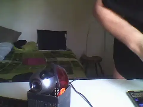 Snapshot of oopsxx chatting on February 2025 08:16:01 AM oopsxx online show from February 2025 08:16:01 AM