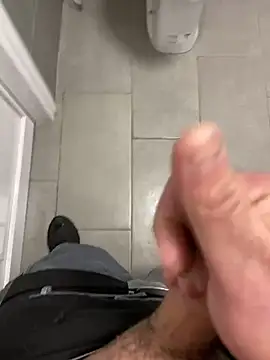 Snapshot of _themask_ chatting on December 2024 03:33:02 PM  themask  online show from December 2024 03:33:02 PM