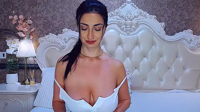 Snapshot of OliveWilson chatting on February 2026 07:43:02 AM OliveWilson online show from February 2026 07:43:02 AM