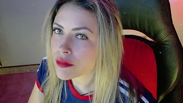 Snapshot of Natalia_Montoya chatting on November 2025 09:59:01 PM Natalia Montoya online show from November 2025 09:59:01 PM