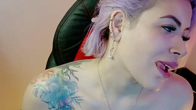 Natalia Montoya online show from March 2026 04:36:02 AM