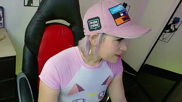 Natalia Montoya online show from April 2026 11:33:02 PM