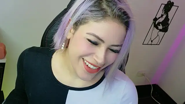 Natalia Montoya online show from April 2026 02:45:02 AM