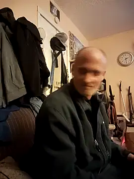 Snapshot of FloppyPickle4u chatting on January 2025 10:29:02 AM FloppyPickle4u online show from January 2025 10:29:02 AM