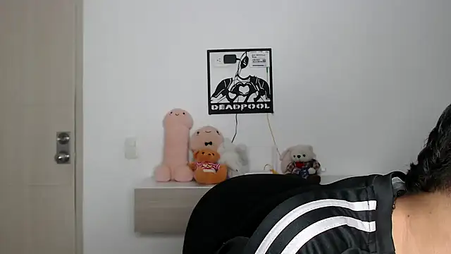 kaiine190 online show from November 2025 07:19:01 AM