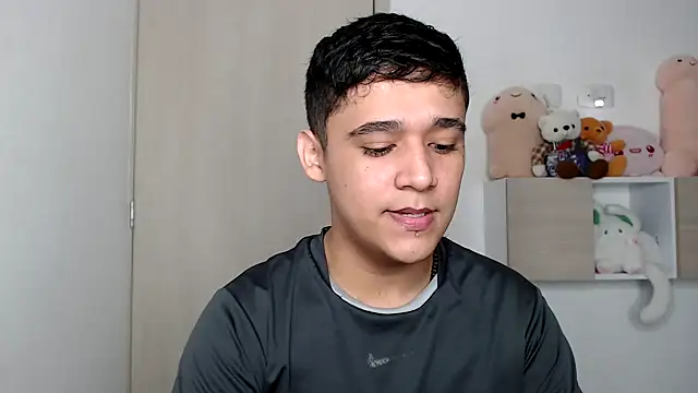 Snapshot of kaiine190 chatting on February 2026 06:07:01 AM kaiine190 online show from February 2026 06:07:01 AM