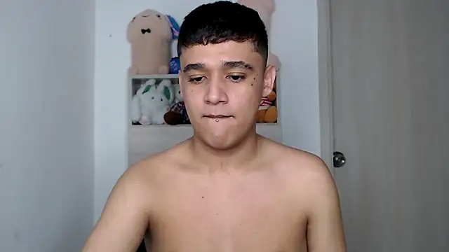 Snapshot of kaiine190 chatting on February 2026 08:43:01 AM kaiine190 online show from February 2026 08:43:01 AM