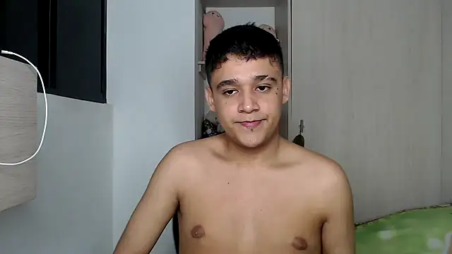 Snapshot of kaiine190 chatting on March 2026 05:57:01 AM kaiine190 online show from March 2026 05:57:01 AM