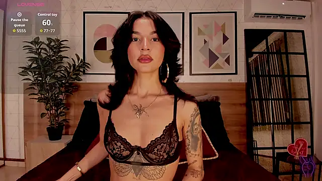 LunaRuso online show from October 2025 08:10:01 PM