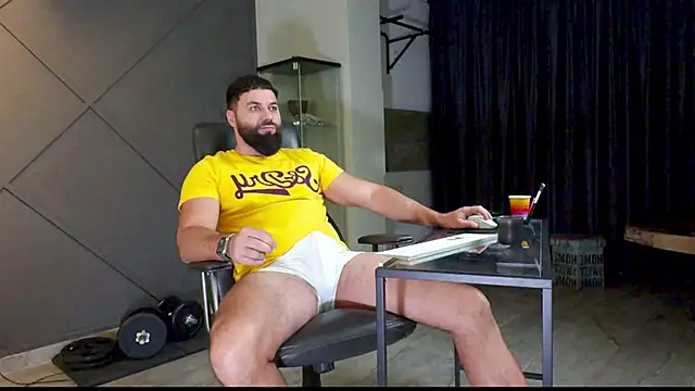 mattmasterss online show from January 2025 04:32:01 AM