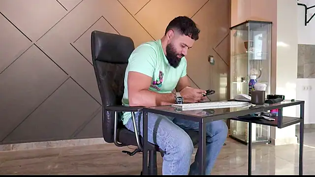 mattmasterss online show from February 2025 01:40:01 PM