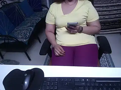 Snapshot of Arushisingh8888 chatting on January 2025 09:19:02 AM Arushisingh8888 online show from January 2025 09:19:02 AM